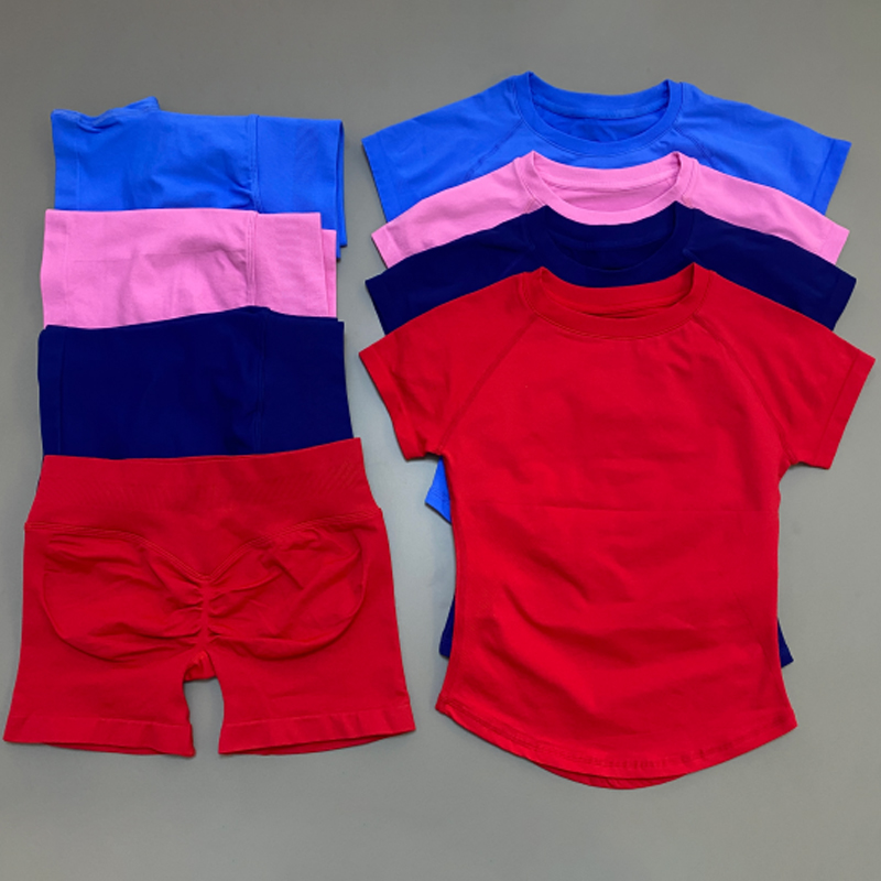 Yoga Fitness Logo - L0-g0 Women Short Sleeve Yoga Set