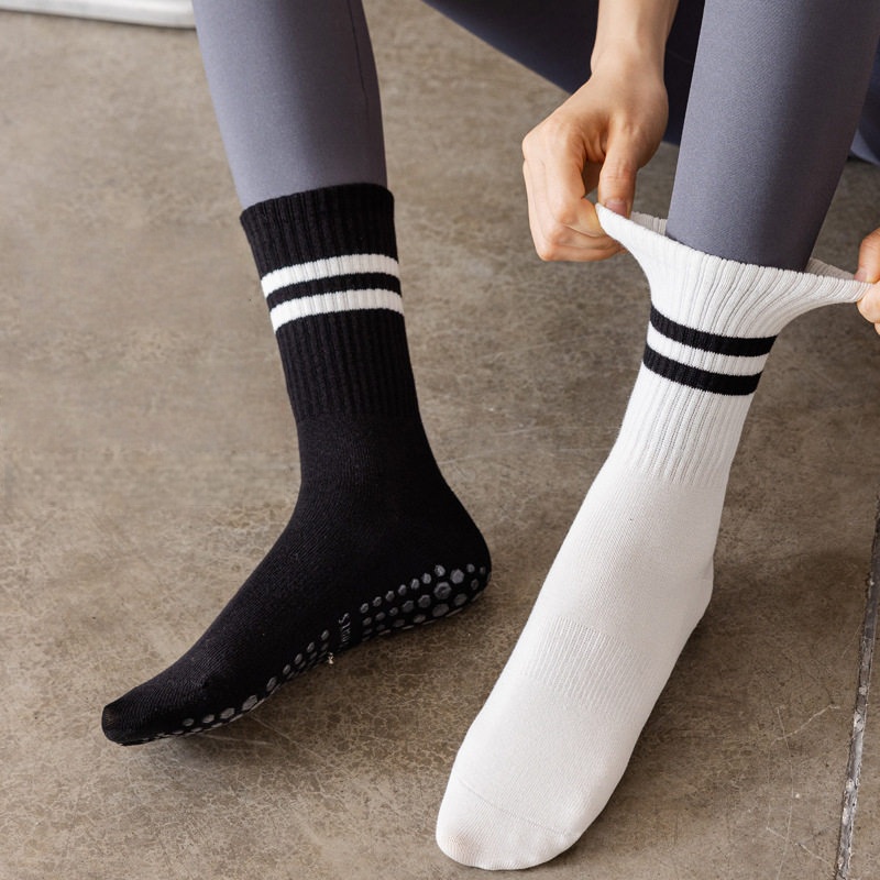 Women Non Slip Yoga Socks, Gri - Yoga Fitness Set ulasan dan harga