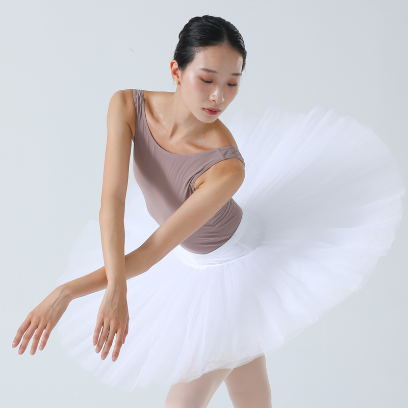 One-Piece Exercise Suit, Aeria - Yoga Fitness Model ulasan dan harga