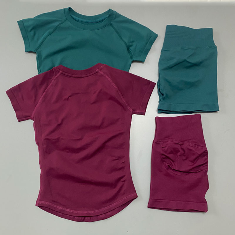 L0-g0 Women Short Sleeve Yoga  - Yoga Fitness Logo ulasan dan harga